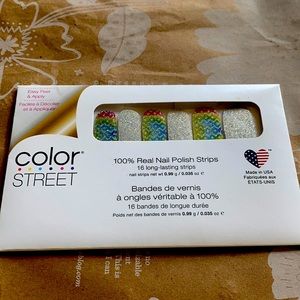Color street Eggs-travaganza